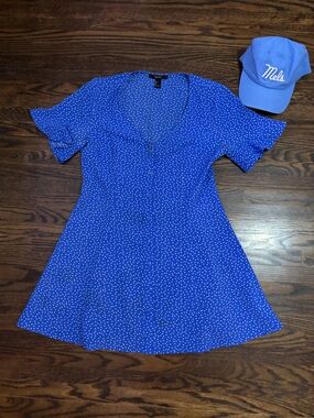 Forever 21 Blue White Polka Dot V-Neck Button up Mini Dress with matching hat
